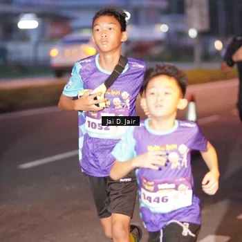 Runner Photo 8159959