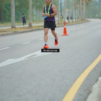 Runner Photo 8160003