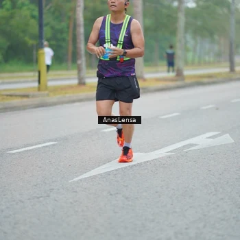 Runner Photo 8160011