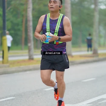 Runner Photo 8160026