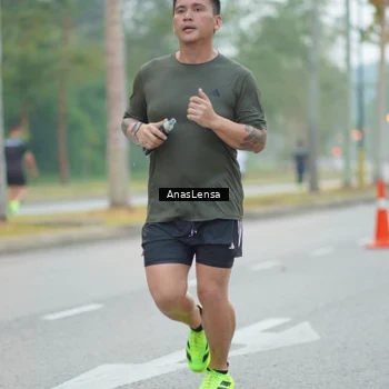Runner Photo 8160037