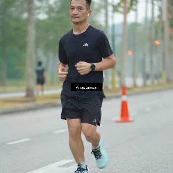 Runner Photo 8160040