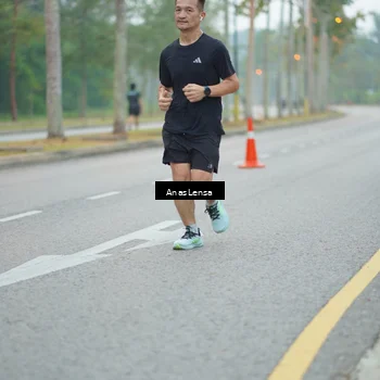 Runner Photo 8160042