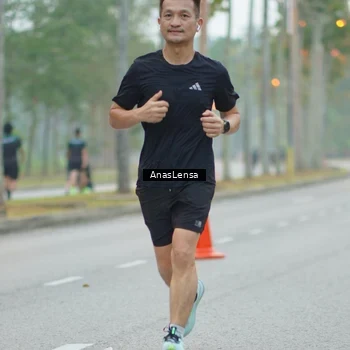 Runner Photo 8160046