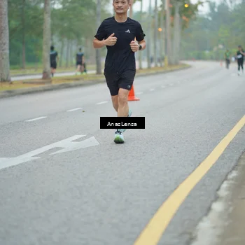 Runner Photo 8160049