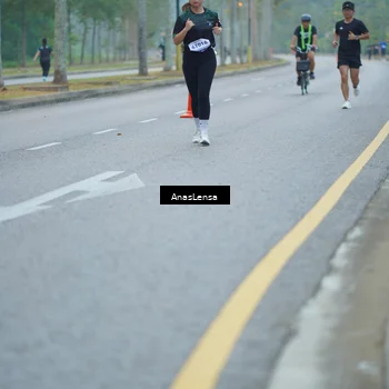 Runner Photo 8160057