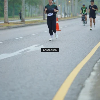 Runner Photo 8160061