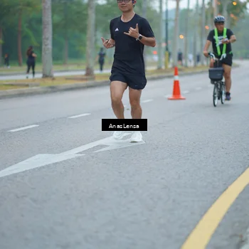 Runner Photo 8160075