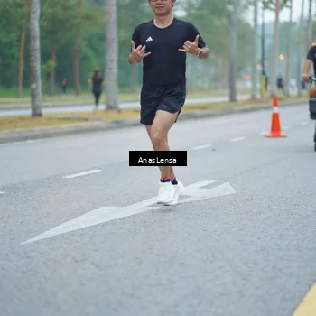 Runner Photo 8160083