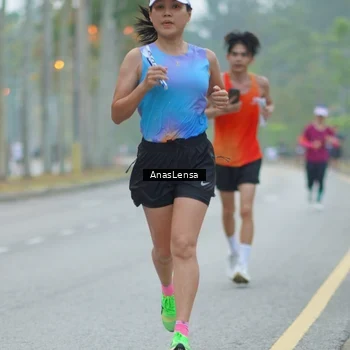Runner Photo 8160091