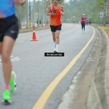 Runner Photo 8160092