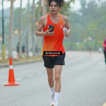 Runner Photo 8160094