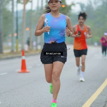 Runner Photo 8160099