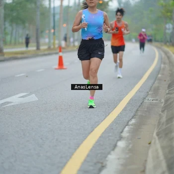 Runner Photo 8160101