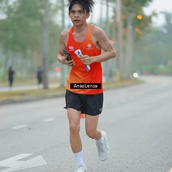 Runner Photo 8160103