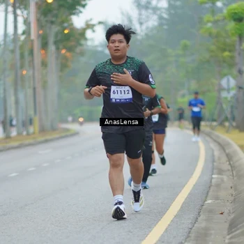 Runner Photo 8160119