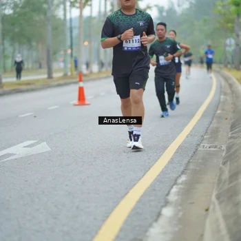 Runner Photo 8160126