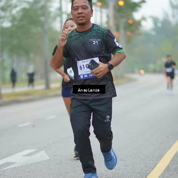 Runner Photo 8160149