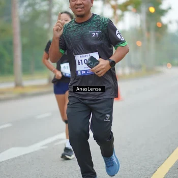 Runner Photo 8160151