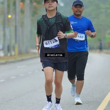 Runner Photo 8160157