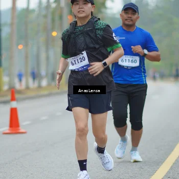 Runner Photo 8160161