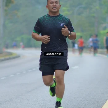 Runner Photo 8160178