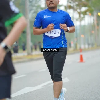 Runner Photo 8160184