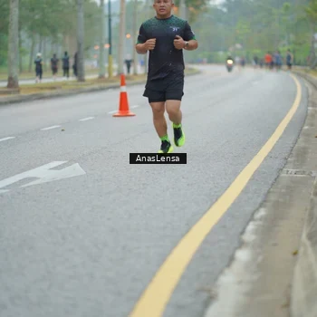 Runner Photo 8160190