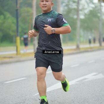 Runner Photo 8160195