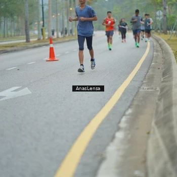 Runner Photo 8160202