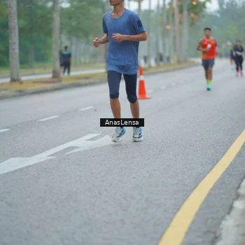 Runner Photo 8160203
