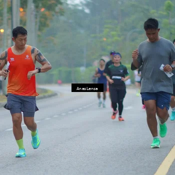 Runner Photo 8160212