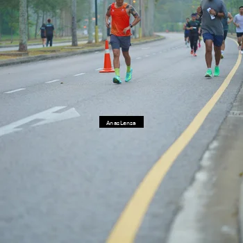 Runner Photo 8160213