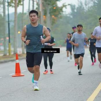 Runner Photo 8160233