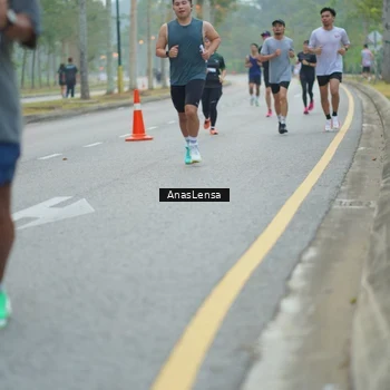Runner Photo 8160235