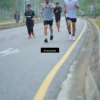 Runner Photo 8160246