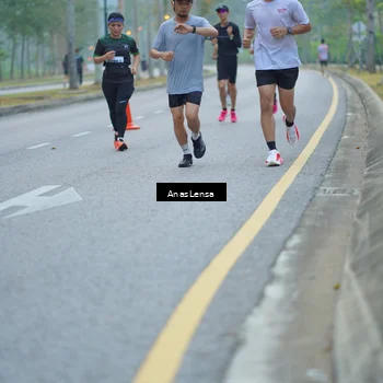 Runner Photo 8160249