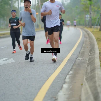 Runner Photo 8160250