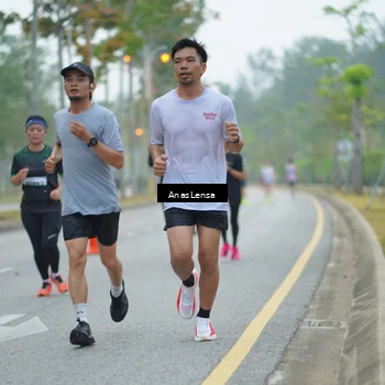 Runner Photo 8160253