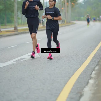 Runner Photo 8160266