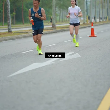 Runner Photo 8160282