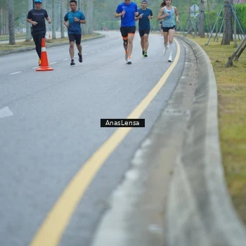 Runner Photo 8160305