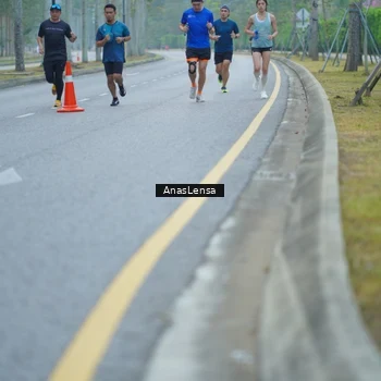 Runner Photo 8160312