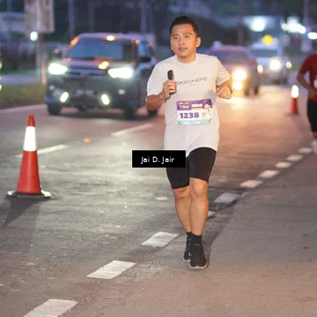 Runner Photo 8160353