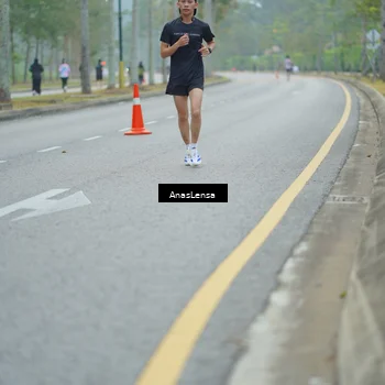 Runner Photo 8160371
