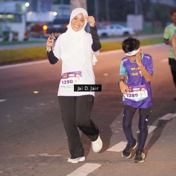 Runner Photo 8160383