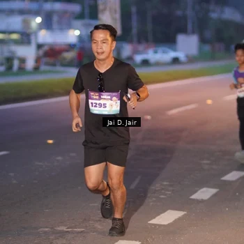 Runner Photo 8160384