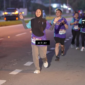 Runner Photo 8160402