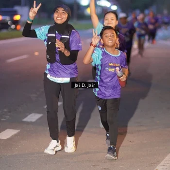 Runner Photo 8160416