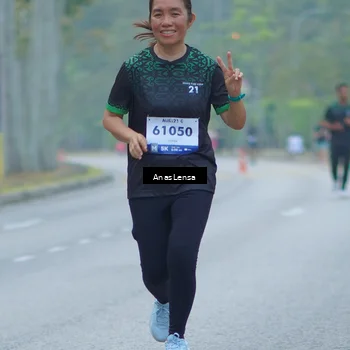 Runner Photo 8160424